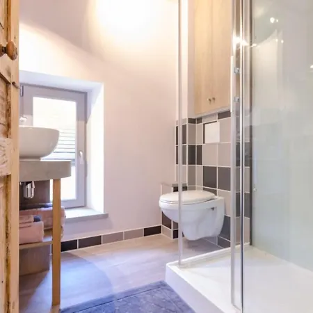 La Maisonnette Holiday home Estissac