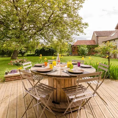 La Maisonnette Holiday home Estissac